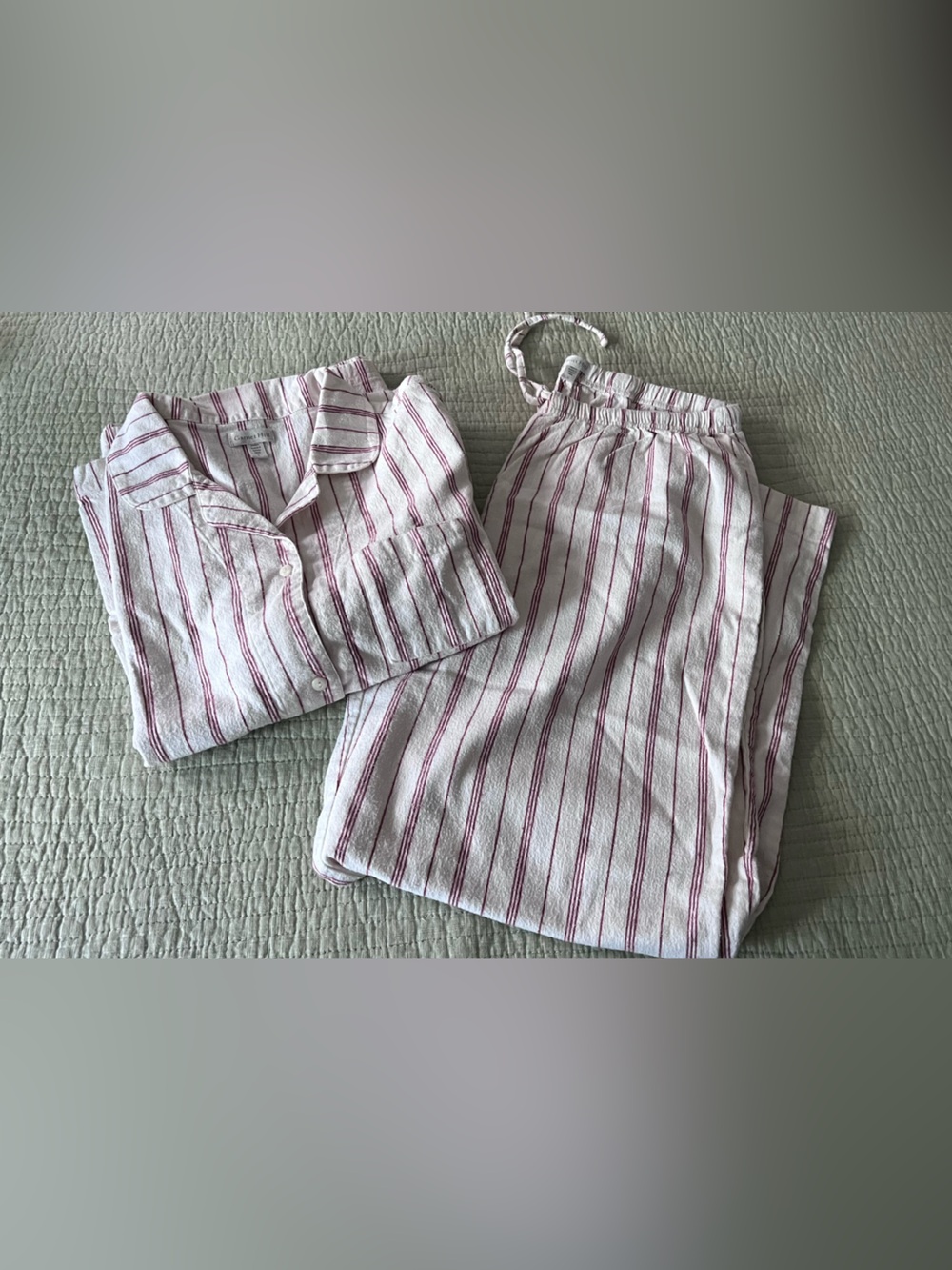 Garnet Hill White Pajama set with Red Stripe